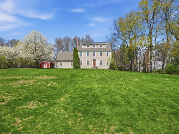 9 Cole Rd, Sterling, MA 01564