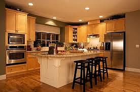 2nd image of 832 Rose Ct