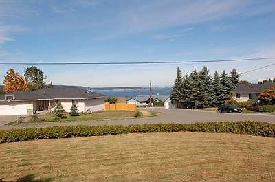1st image of 1864 Edgewood Dr