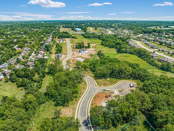4th image of 906 Bellerive Blvd
