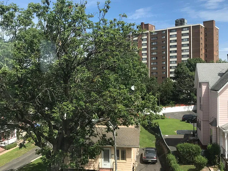 230 Washington St — Photo 9