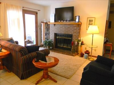 906 Connecticut Ave, Manhattan, KS, 66502