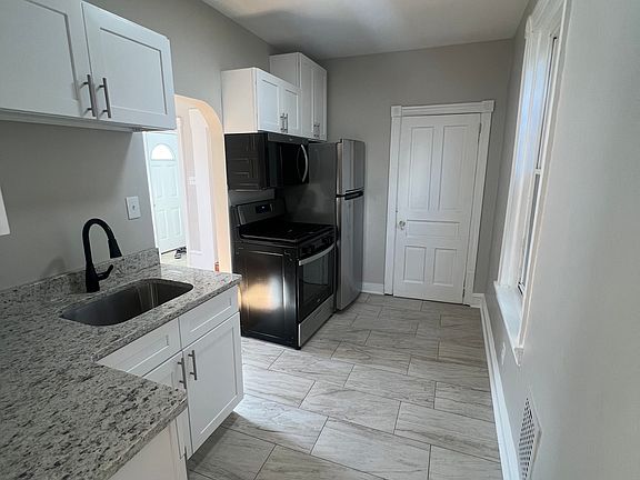 4th image of 1401 N West St APT 2