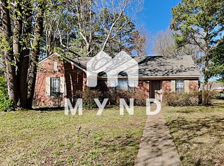 561 McElroy Rd, Memphis, TN 38120