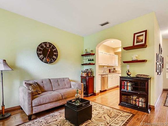 4th image of 863 NW 170th Ter #863