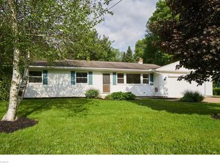 1542 Centerview Dr, Akron, OH