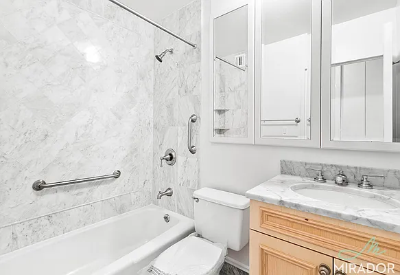 Rented by Mirador Real Estate | media 6