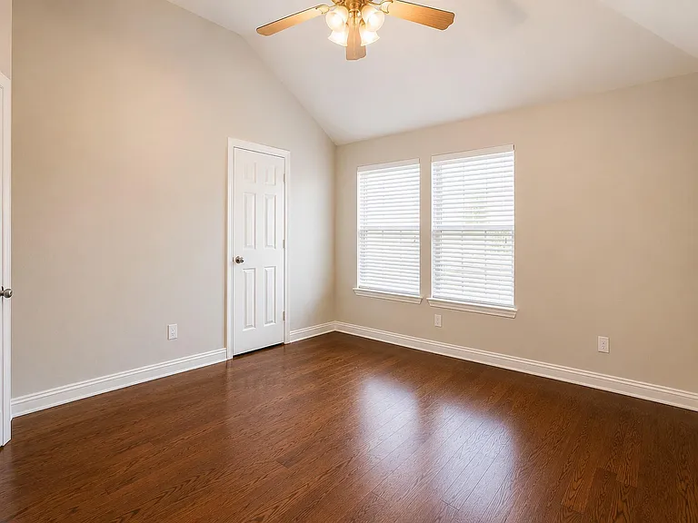 3902A Lake Hawkins Ln — Photo 26