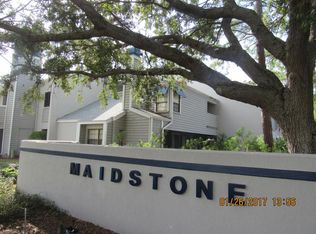 8737 Bardmoor Pl APT 101, Seminole, FL 33777