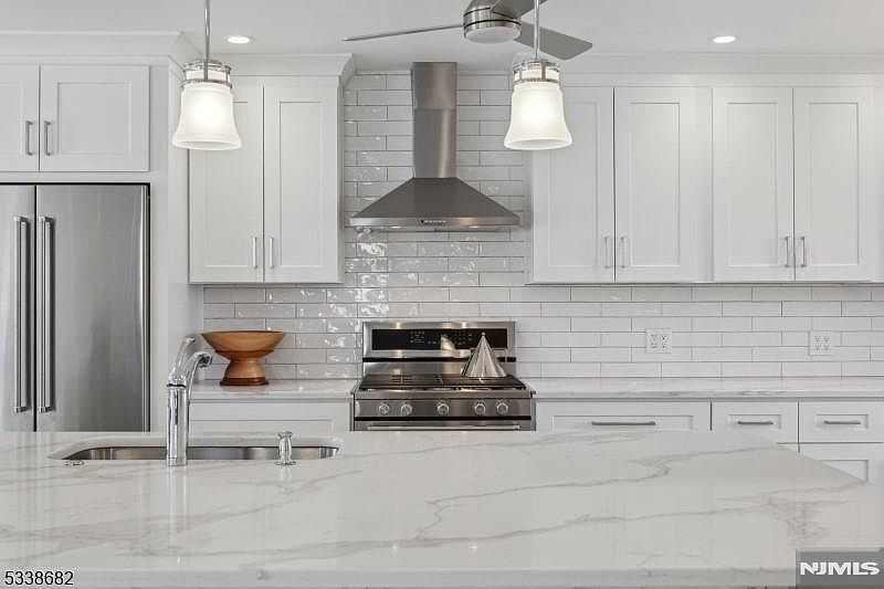 1st image of 96 Giordano Dr