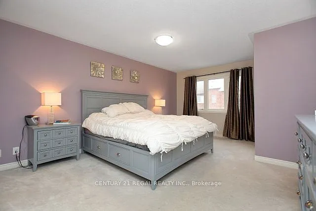 16 Thatcher Cres — Photo 19