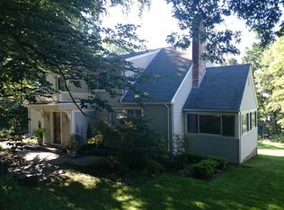 104 Rawson Rd, Brookline, MA 02445