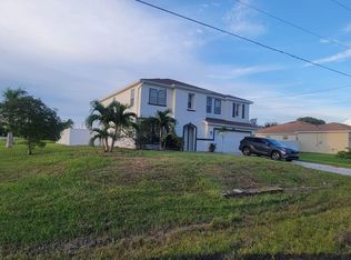 2111 NW 7th St, Cape Coral, FL 33993