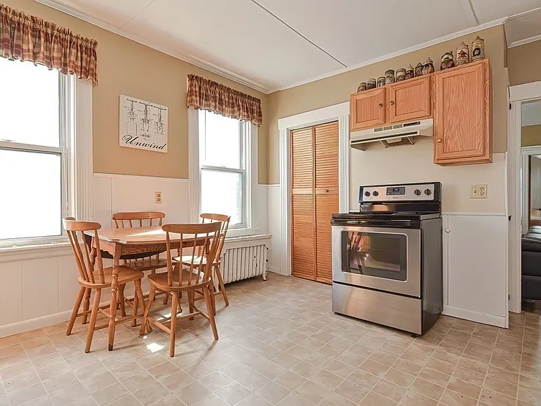 11 Doane St #2 — Photo 2