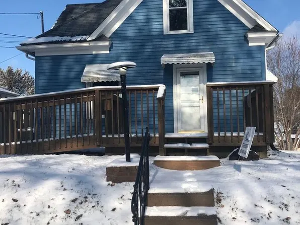 2318 E High St, Davenport, IA 52803