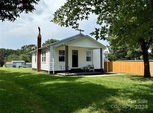 3920 Main Ave NW, Hickory, NC 28601