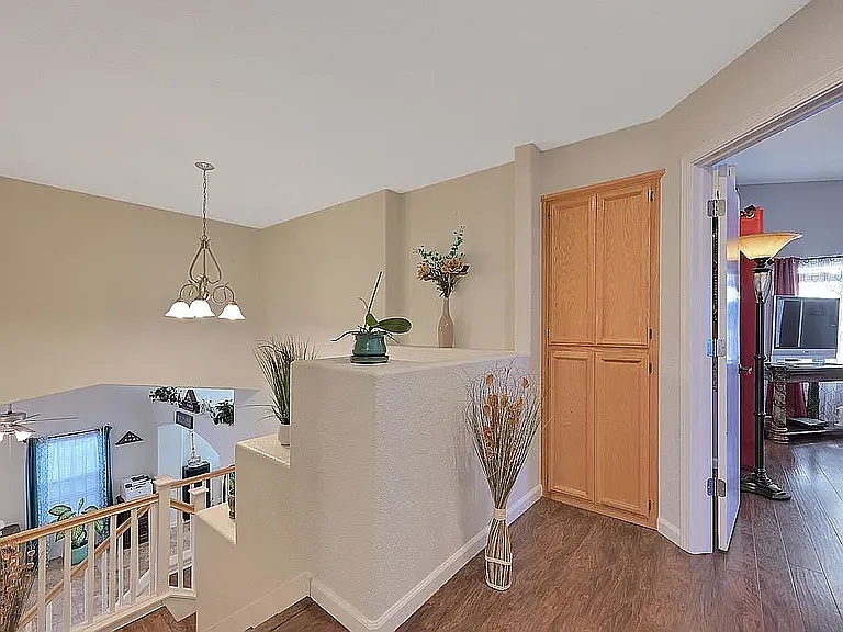 2052 Gold River Dr — Photo 38