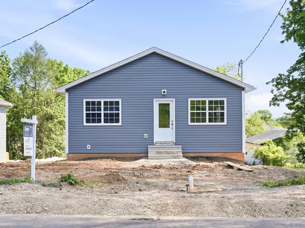 28 Willow St #Ws-3, Hantsport, NS B0P 1P0