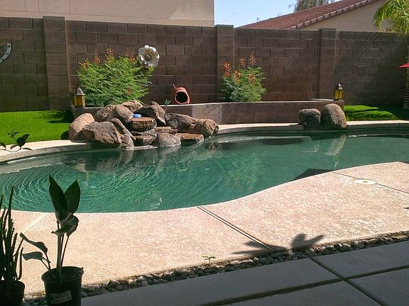 5th image of 430 E Pasture Canyon Dr