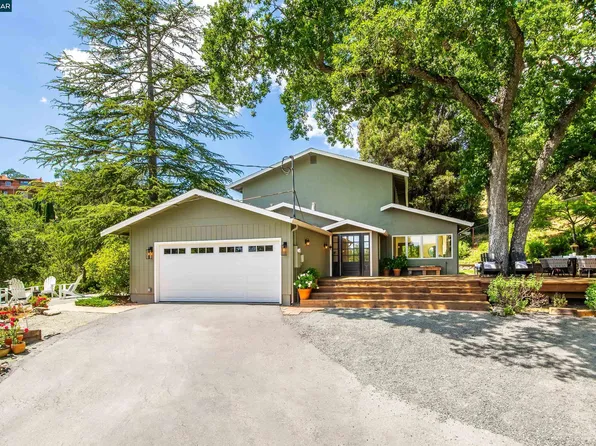 3348 Walnut Ln, Lafayette, CA 94549