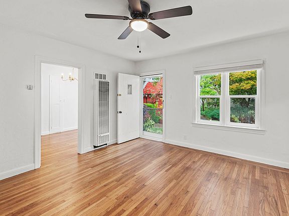 2nd image of 1500 Floribunda Ave APT 4
