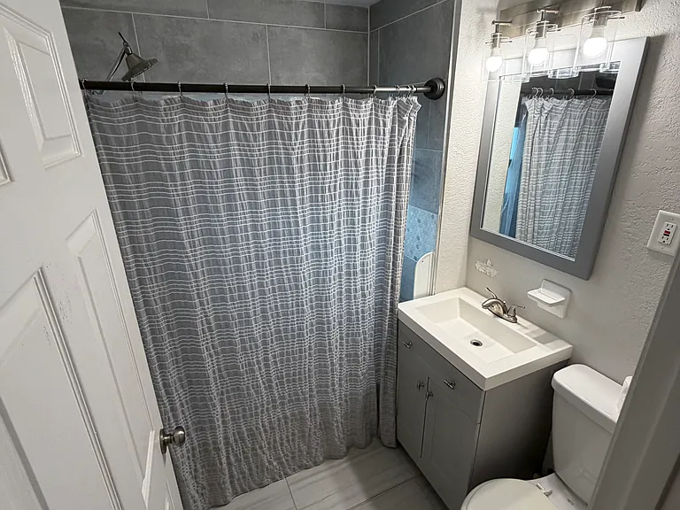 8409 Lynn Ave — Photo 18