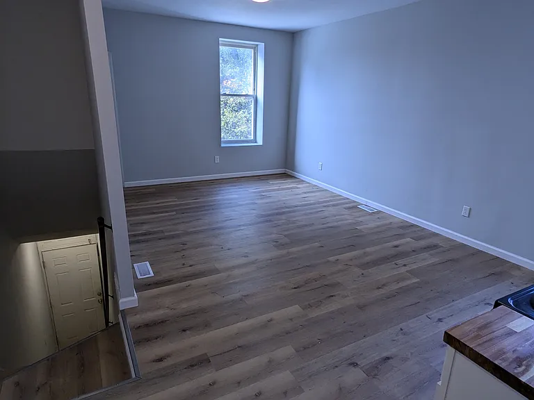 2850 Pennsylvania Ave #2F — Photo 6