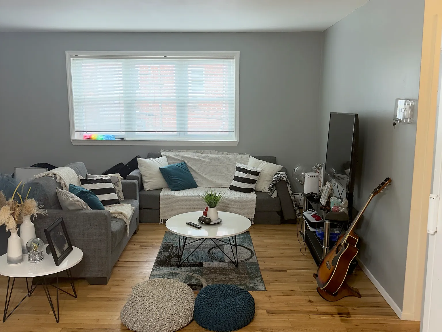 2 bed, 850 sqft, $2,700 — Photo 4