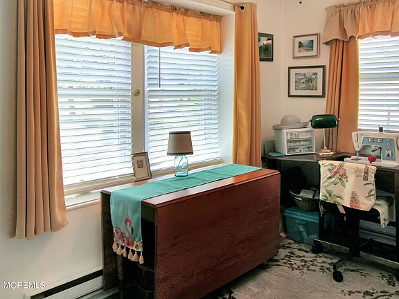 3rd image of 3 Monmouth Lane