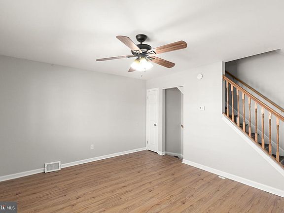 3rd image of 8061 Gray Haven Rd