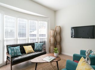 320-326 N New Hampshire Ave #322-4, Los Angeles, CA 90004