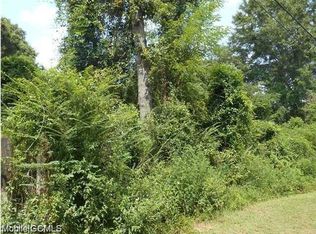 11280 Old Moffat Rd, Wilmer, AL 36587