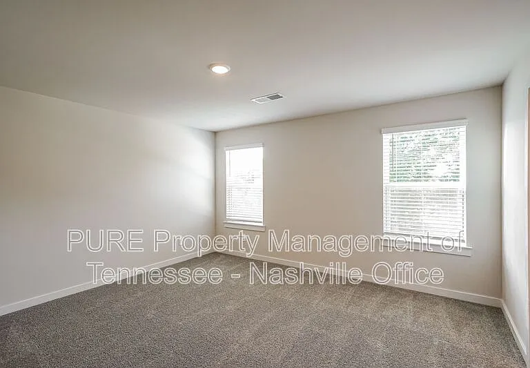 3889 Northbrook Dr — Photo 11