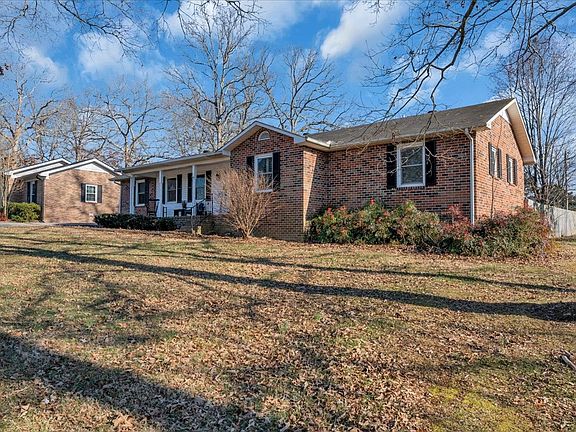 3rd image of 202 Mortons Lake Rd