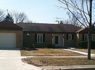 322 E Ridge Ave, Elmhurst, IL 60126