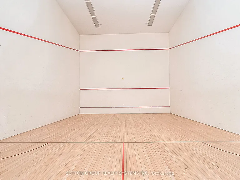 20 Cherrytree Dr #802 — Photo 34