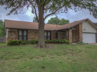 12218 E 38th Pl, Tulsa, OK 74146