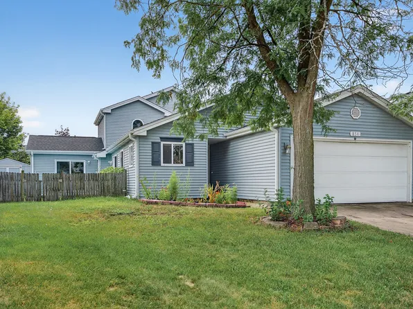 854 Plains Ct, Carol Stream, IL 60188