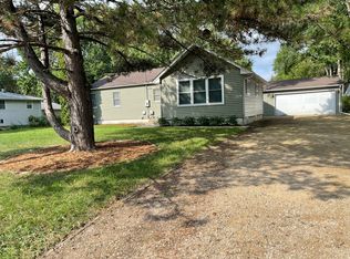 10028 Pleasant Ave S, Bloomington, MN 55420