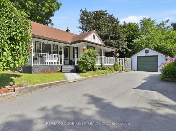 303 Burns St E, Whitby, ON L1N 1J7