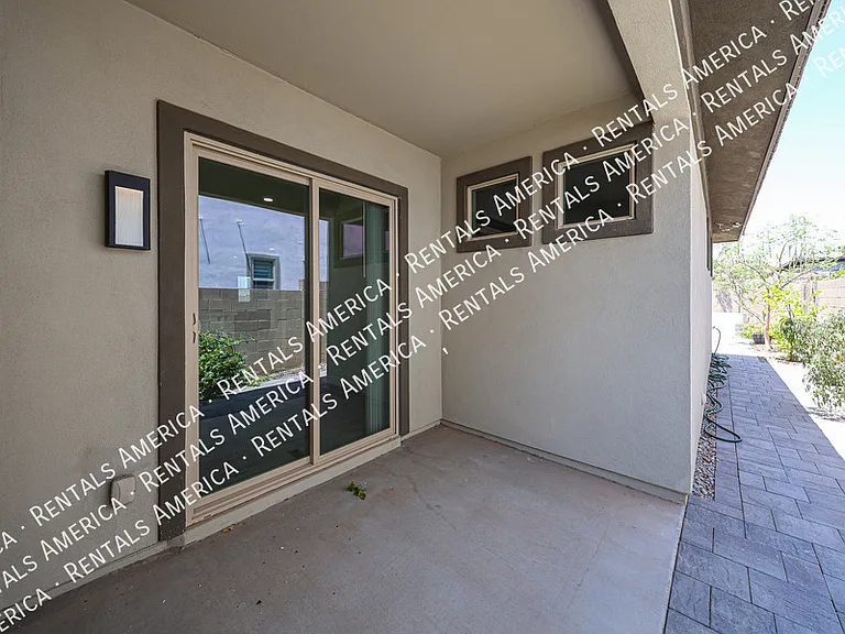 1530 E San Carlos Way — Photo 76