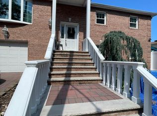 4918 Amboy Rd, Staten Island, NY 10312