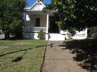 903 N Main St, Danville, VA 24540