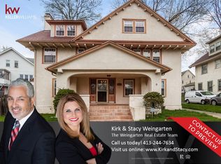 8 Riverview Ter, Springfield, MA 01108