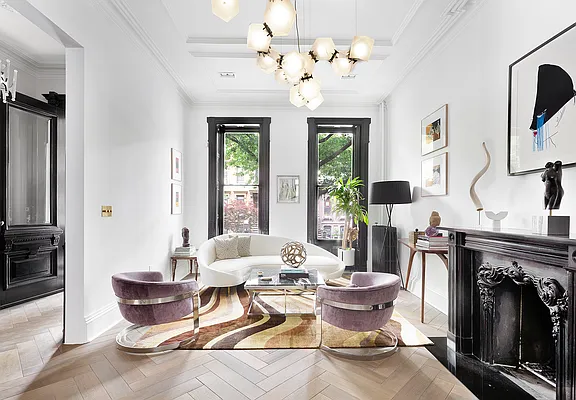 Sold by Compass | media 1