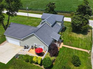 14479 Oakland Ave, Maroa, IL 61756