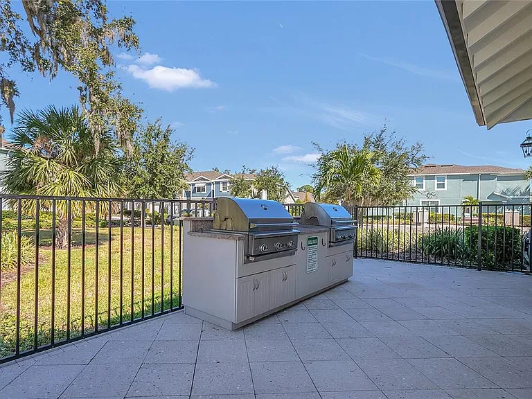 9009 Palm Key Ave — Photo 34