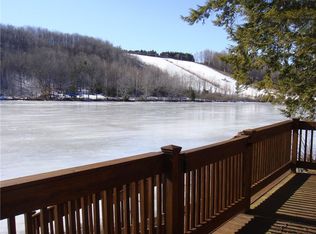 156 Torsey Shore Rd, Readfield, ME 04355