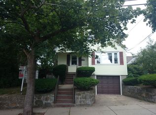25 Salman St, West Roxbury, MA 02132