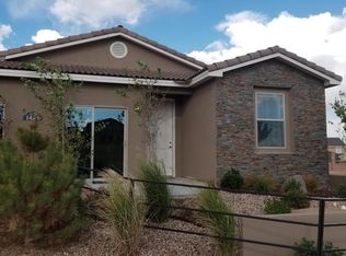 1424 Terrazas Ct, Los Lunas, NM 87031